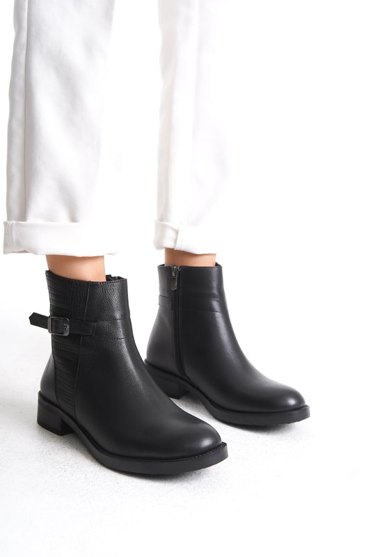 Kadın Hakiki Deri Topuklu Bot – El Yapımı, Şık Tasarım Siyah Bot | OBEN AYAKKABI